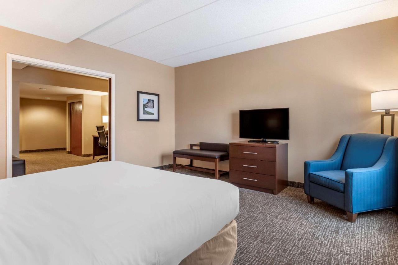 Comfort Suites Downtown Carlisle Luaran gambar